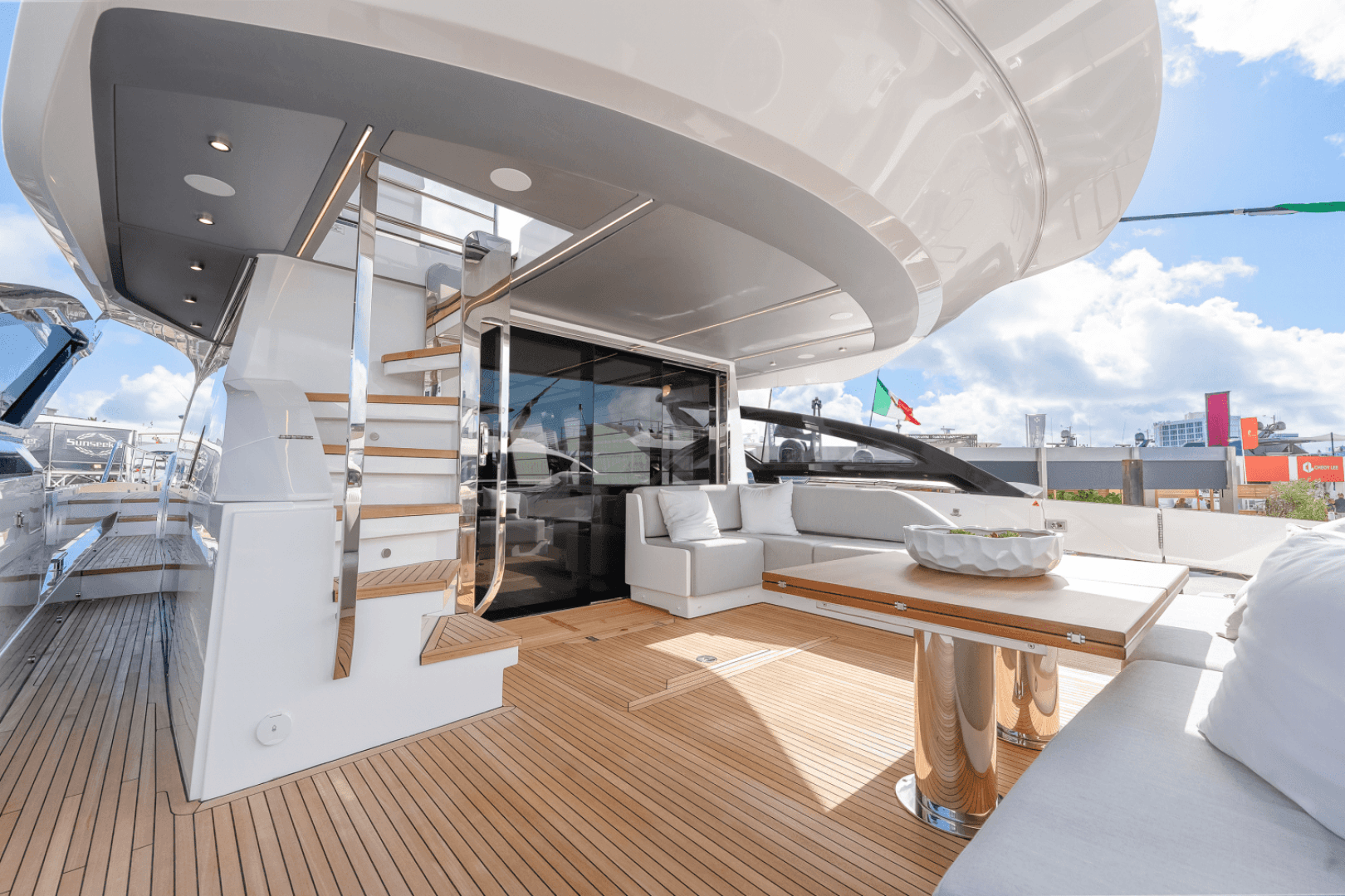 2024 Azimut S8 — photo 6