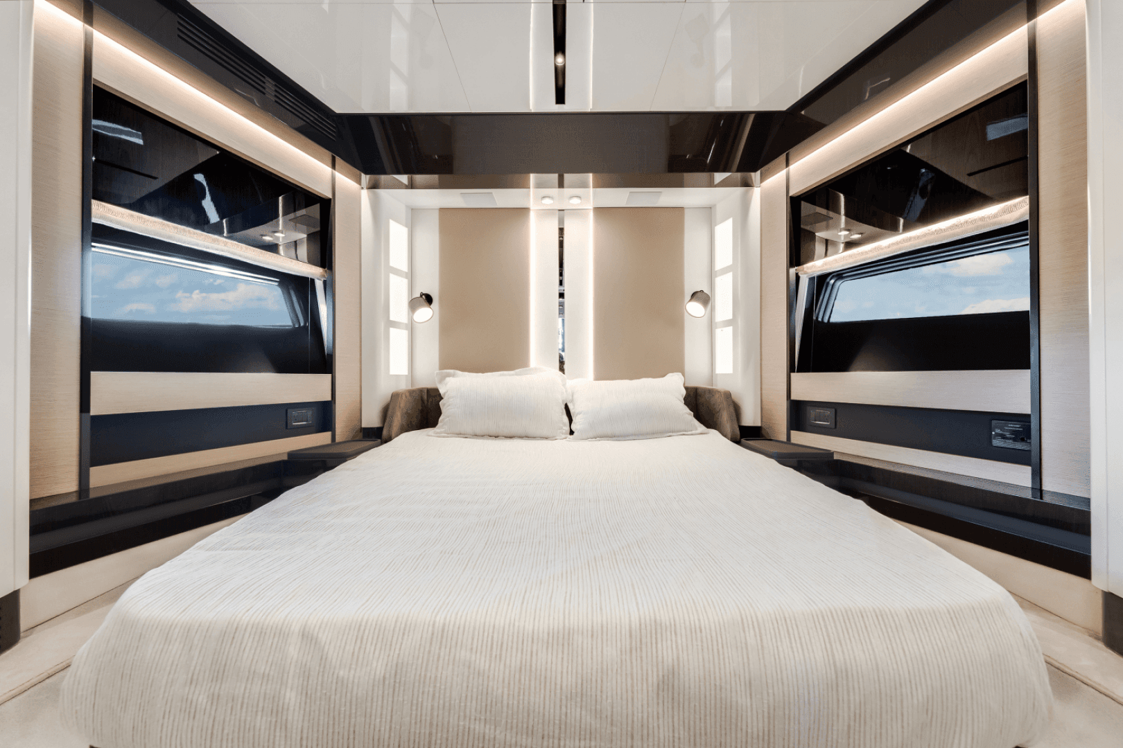 2024 Azimut S8 — photo 56