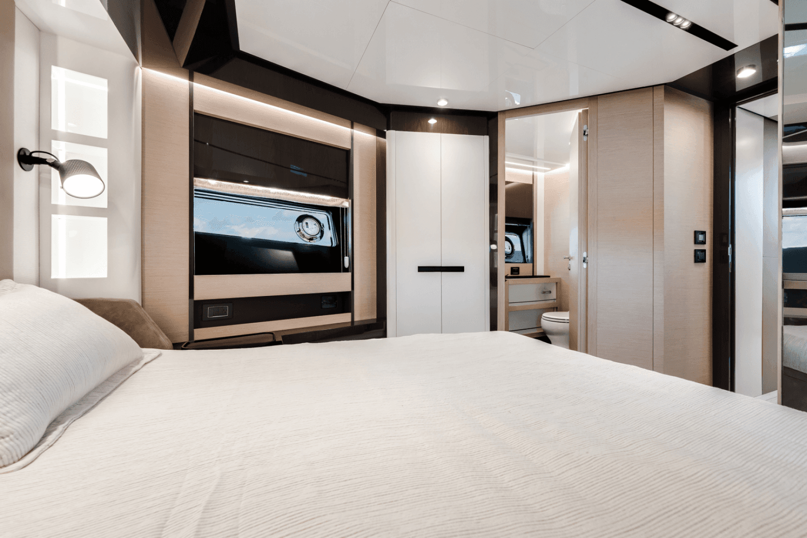 2024 Azimut S8 — photo 57