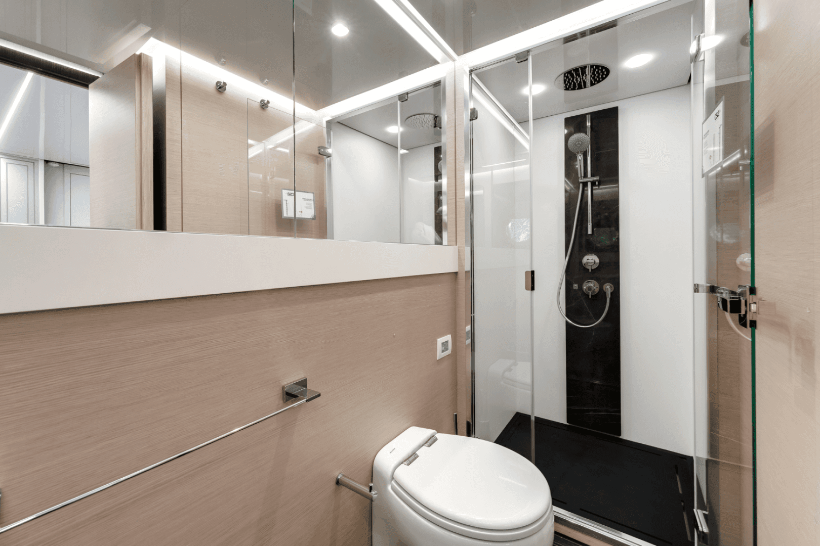 2024 Azimut S8 — photo 52