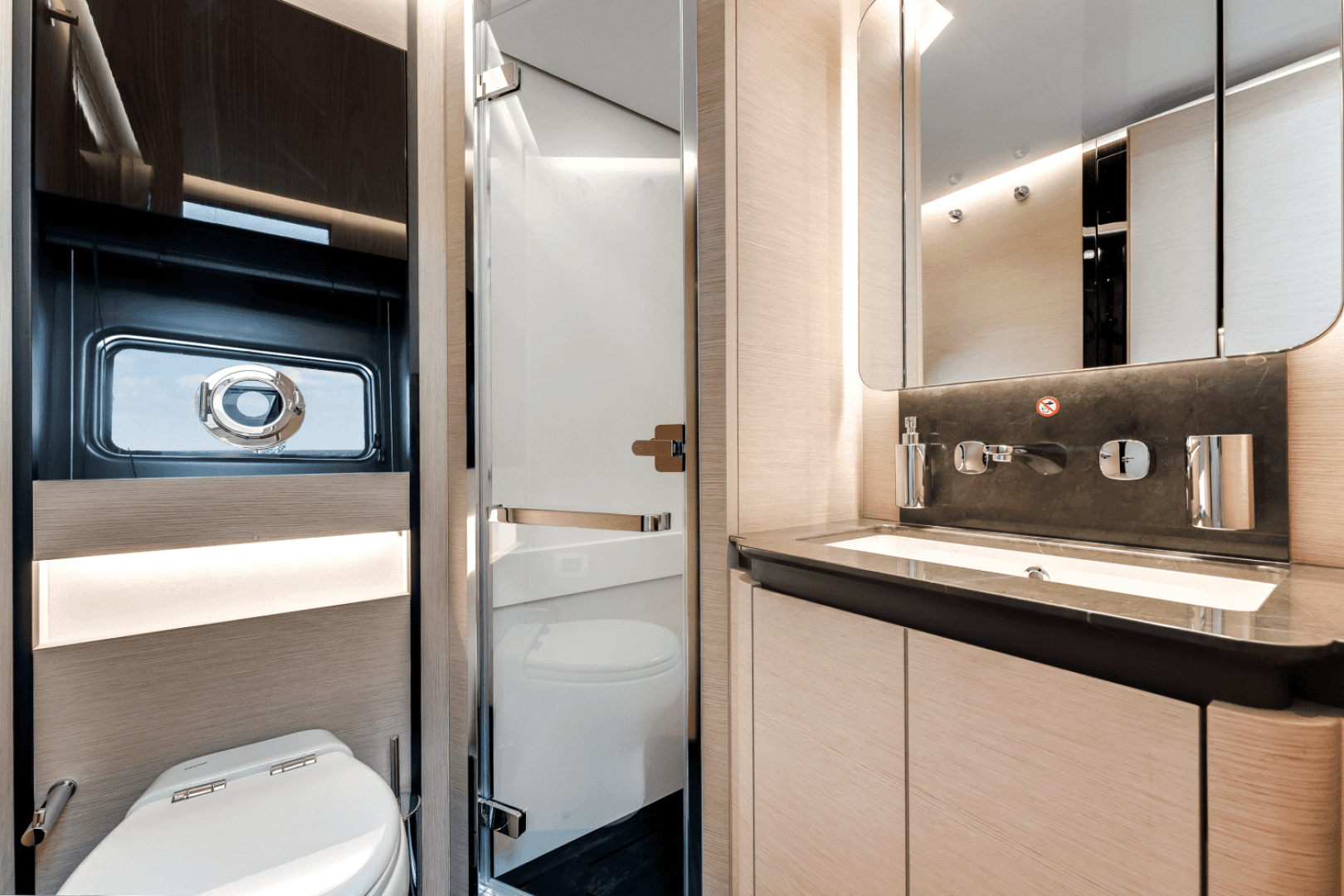 2024 Azimut S8 — photo 38