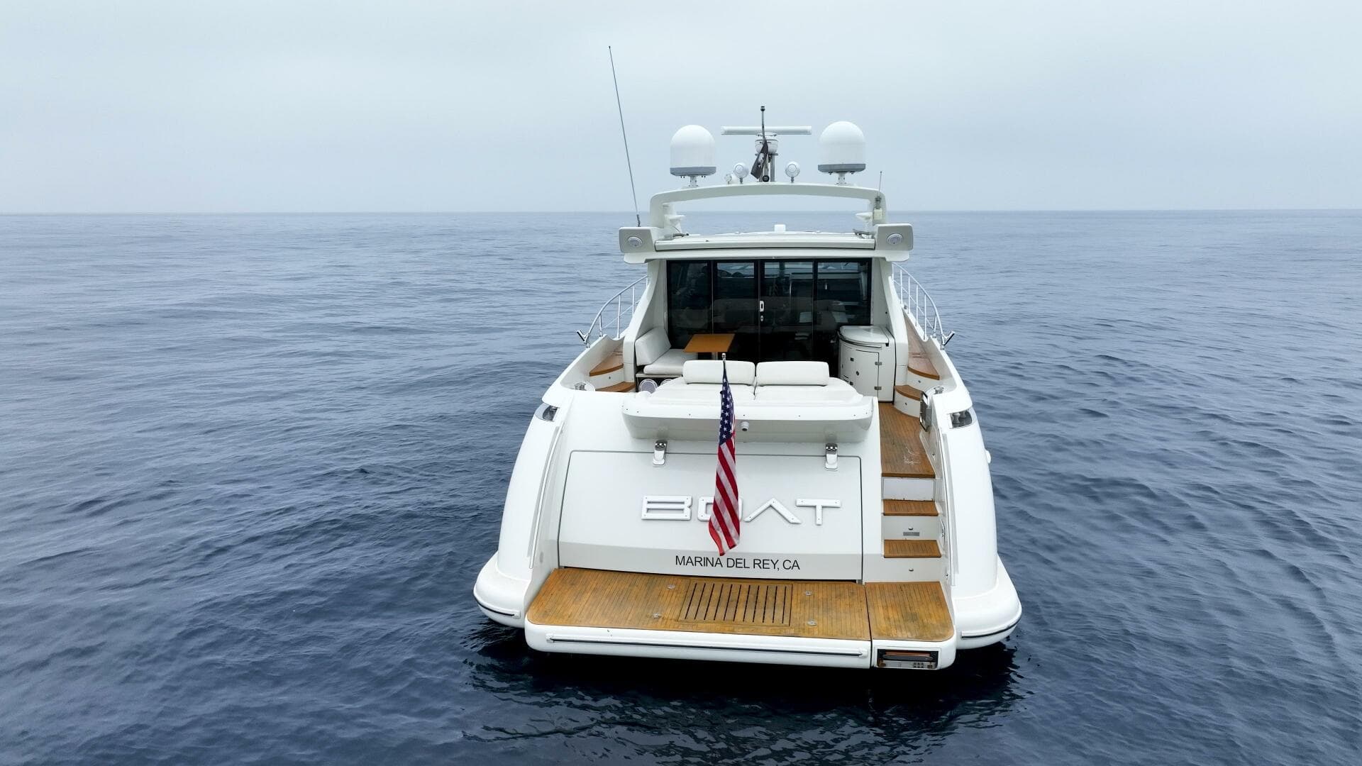2011 Azimut 68S — photo 37
