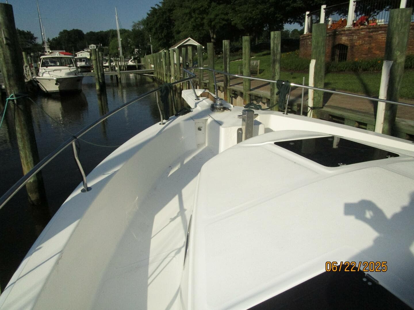2003 Mainship 390 — photo 9