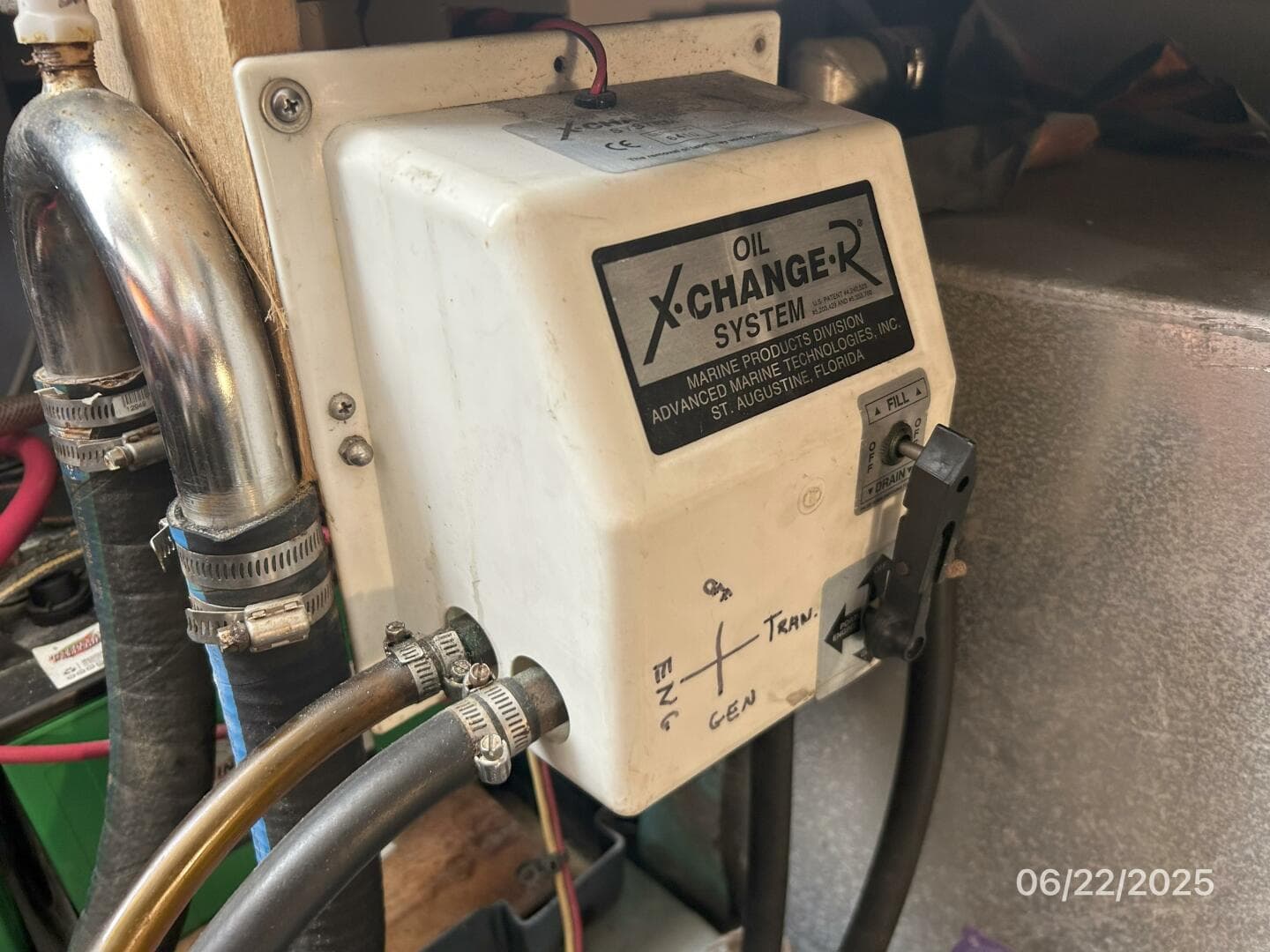 2003 Mainship 390 — photo 60