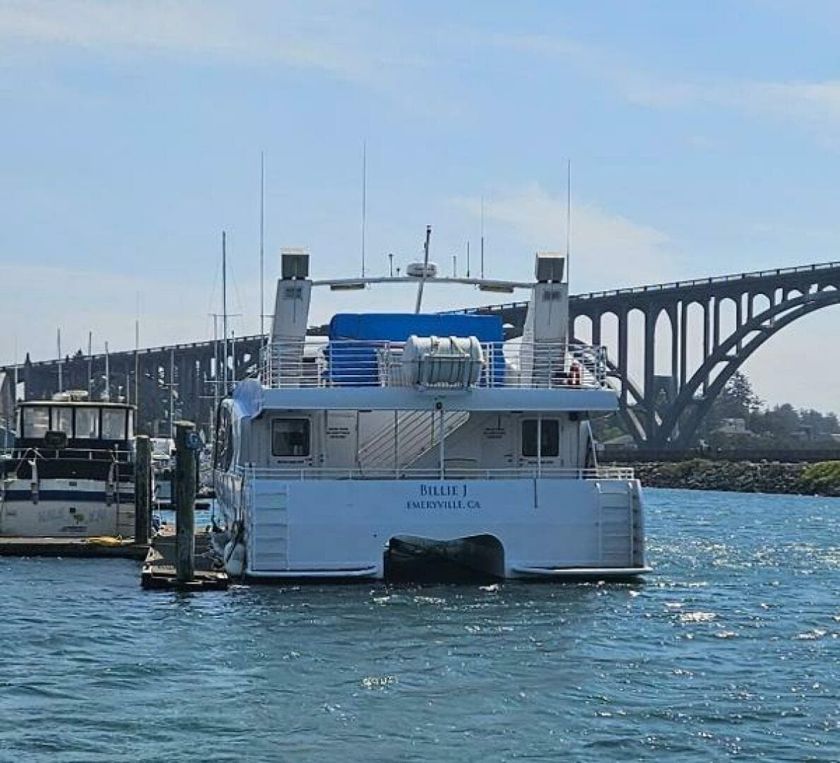 2008 Custom High Speed 70 Pax Coi Passenger — photo 9