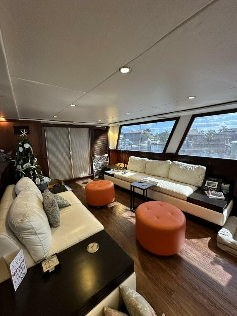 1988 Viking Motor Yacht — photo 51