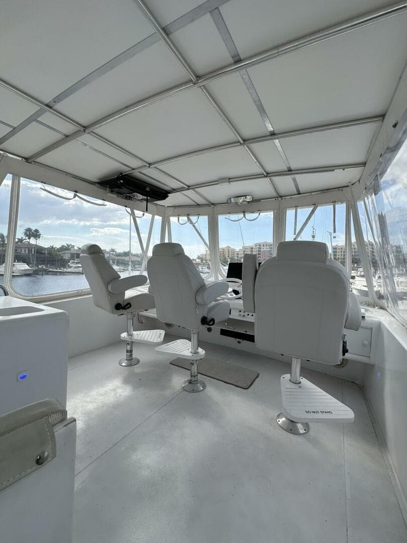 1988 Viking Motor Yacht — photo 83