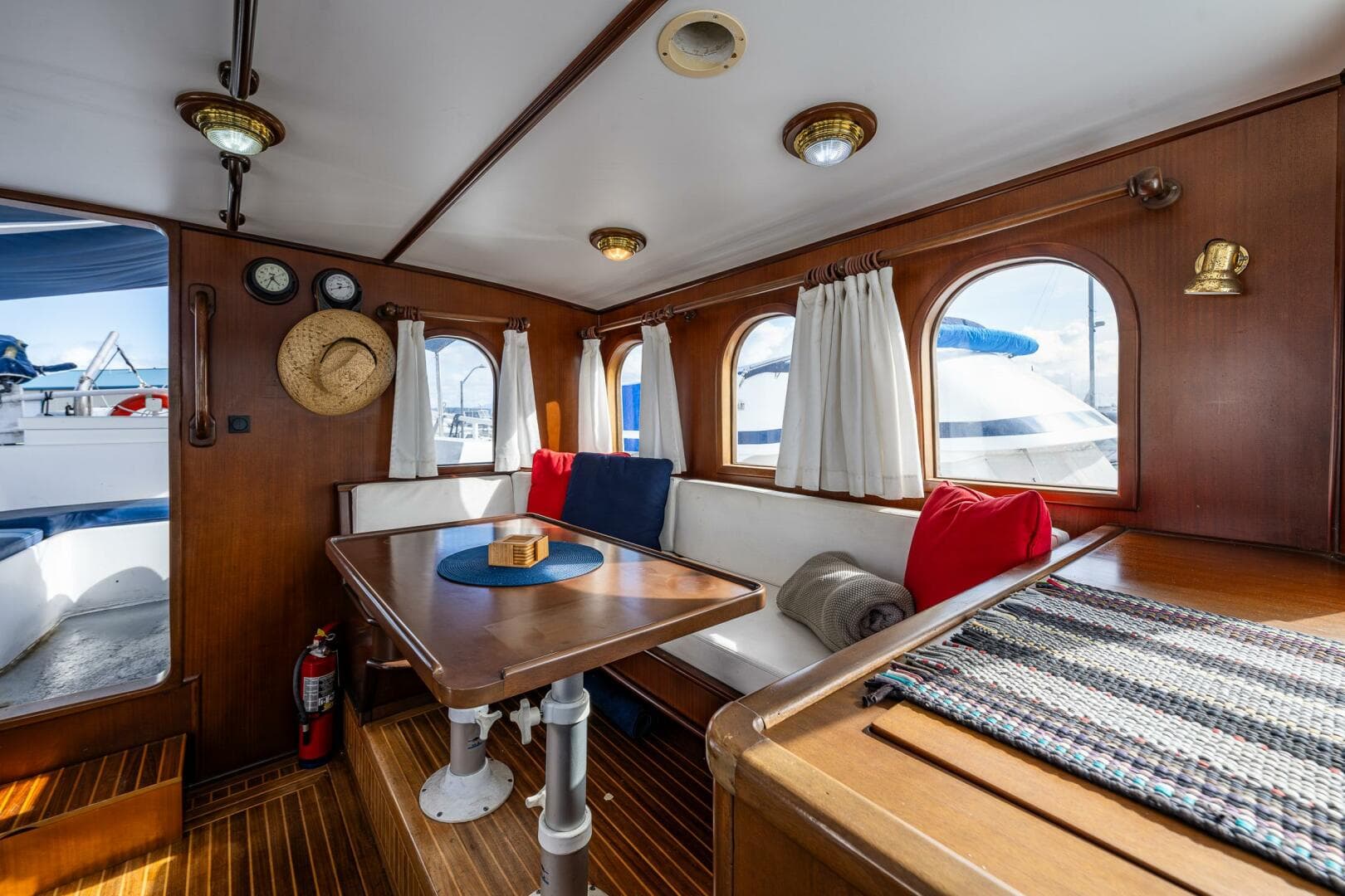 2009 Diesel Duck 41-Plus — photo 34