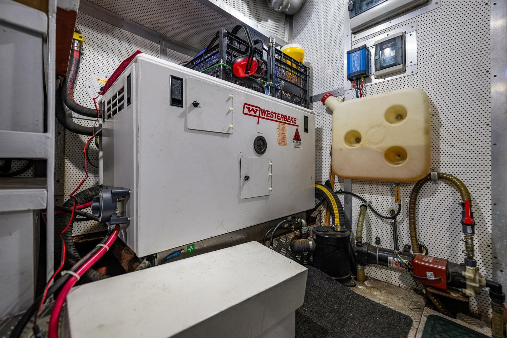 2009 Diesel Duck 41-Plus — photo 65