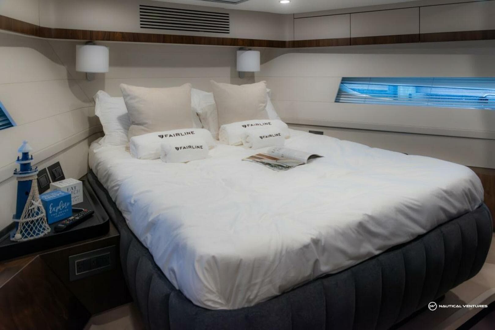 2023 Fairline Phantom 65 — photo 24