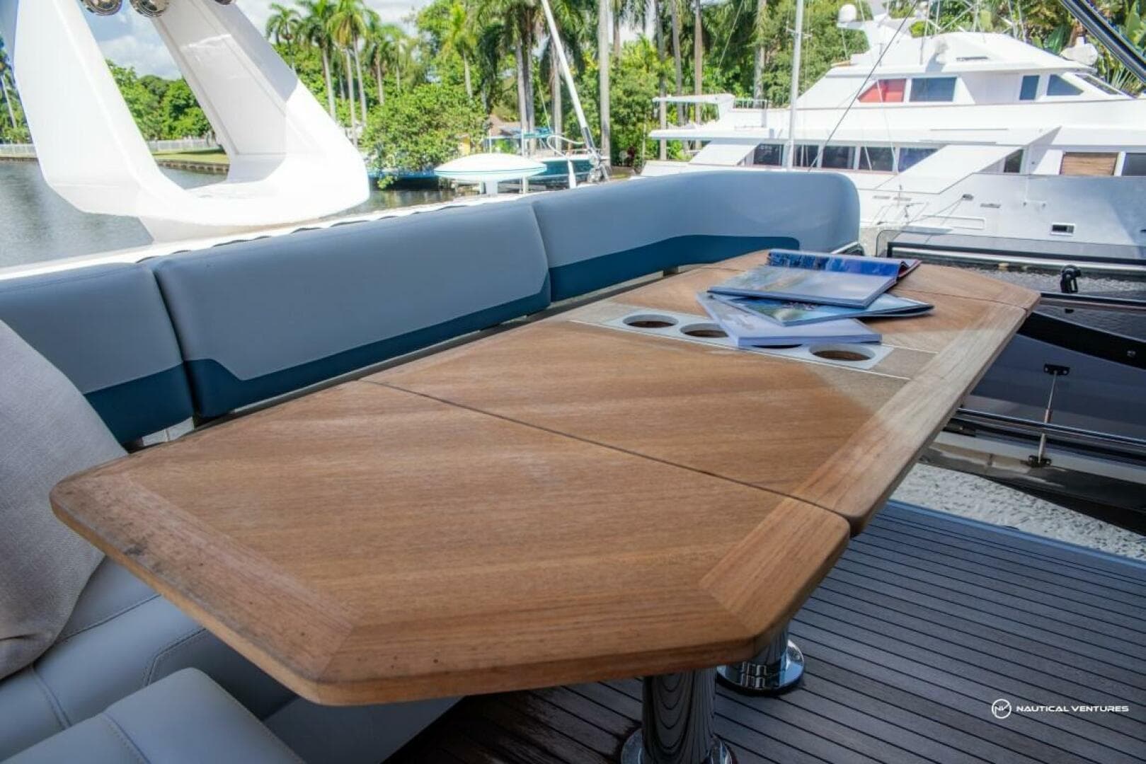 2023 Fairline Phantom 65 — photo 50