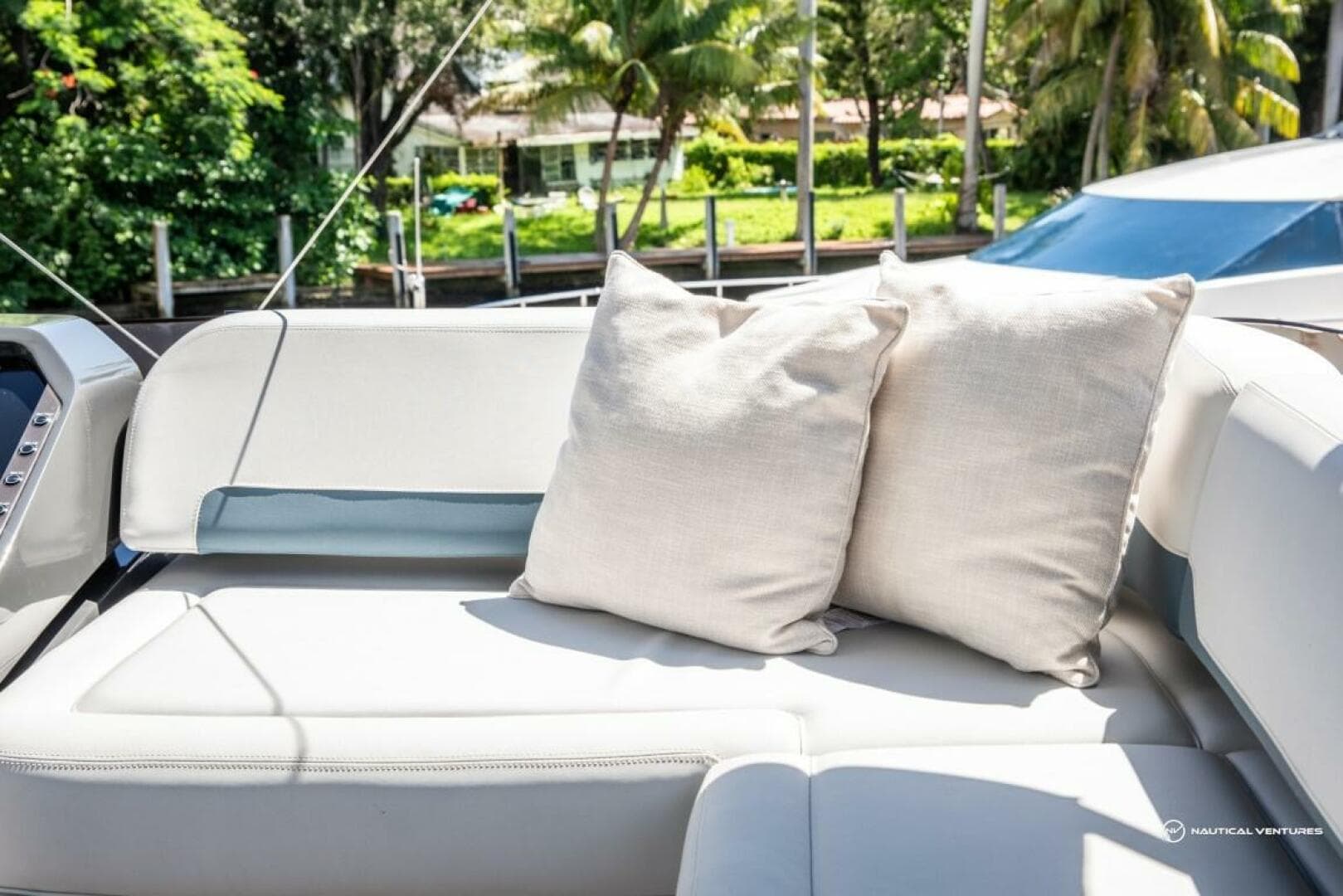 2023 Fairline Phantom 65 — photo 52