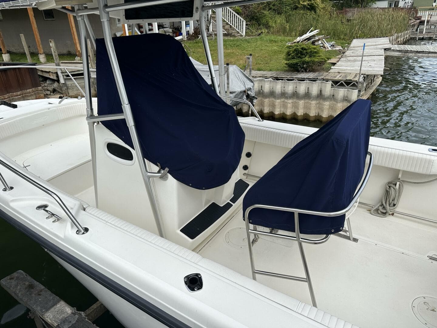 2000 Boston Whaler — photo 3