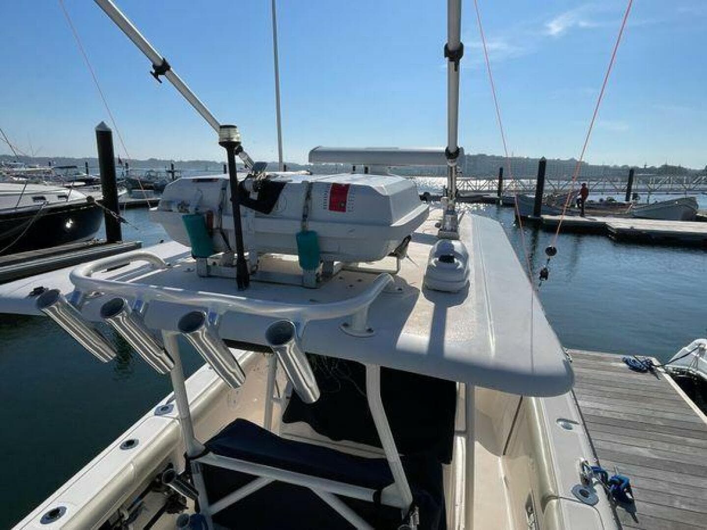 2011 Pursuit 280 CC — photo 22