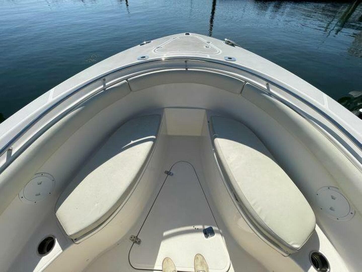 2011 Pursuit 280 CC — photo 19