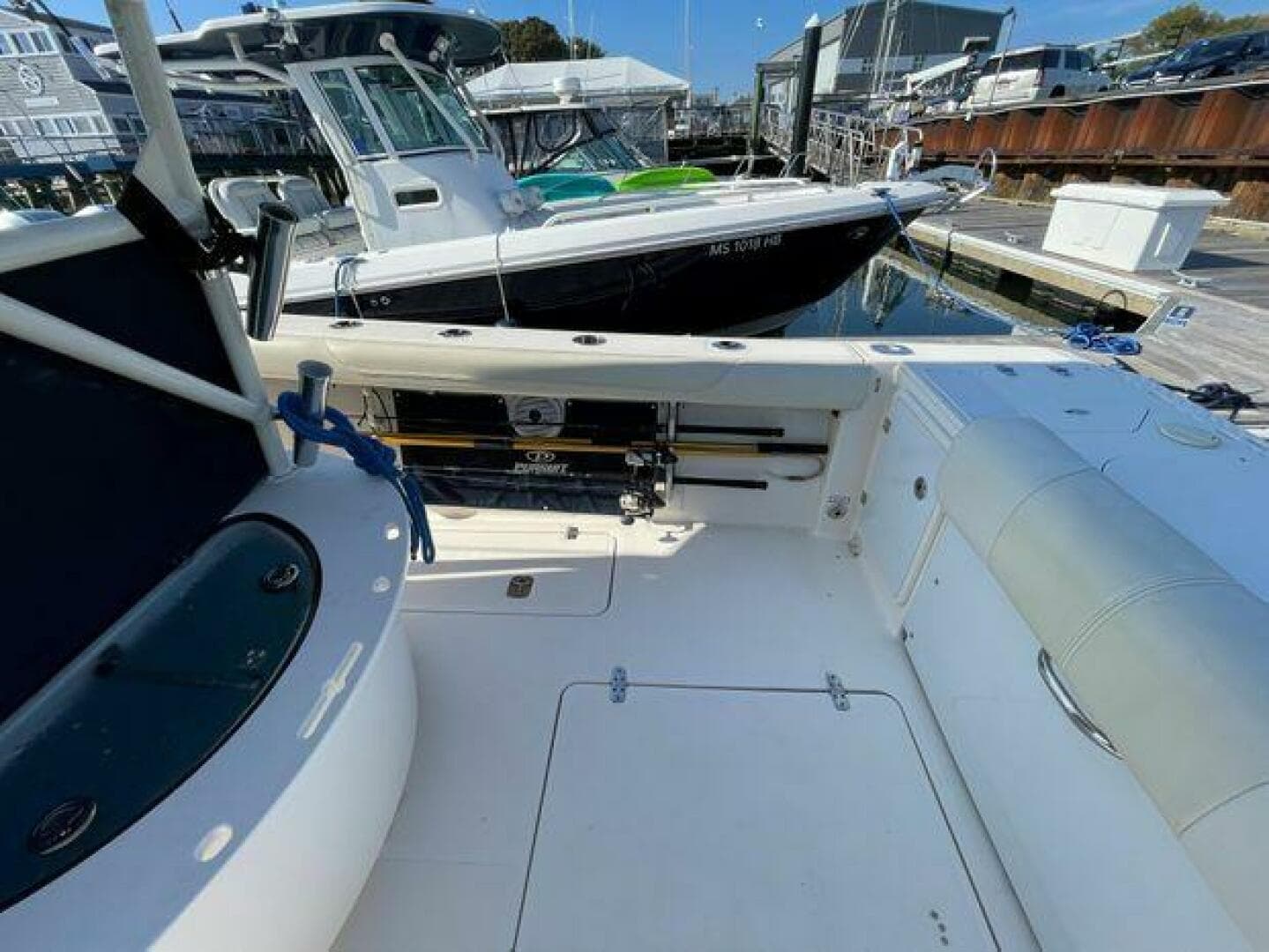 2011 Pursuit 280 CC — photo 48