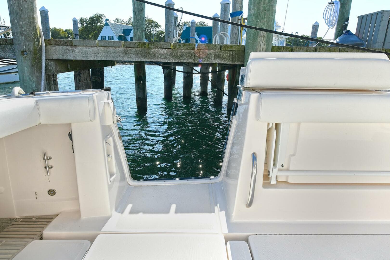 2008 Tiara Yachts 4200 Open — photo 12