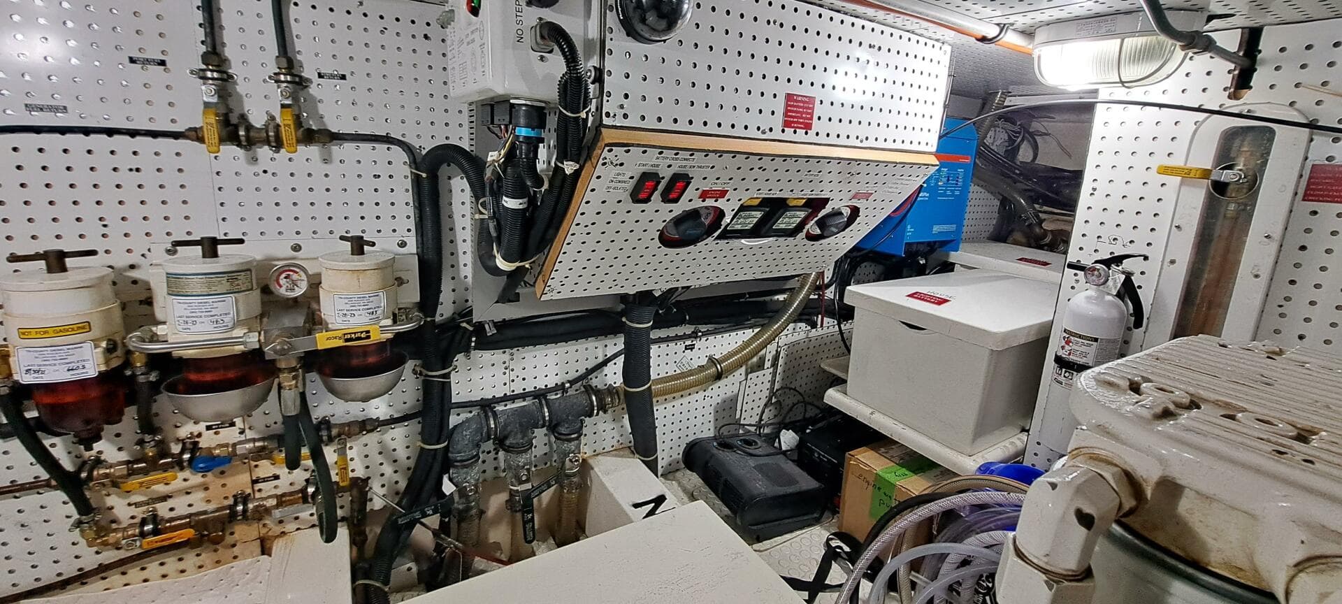 2012 Integrity 45 — photo 19