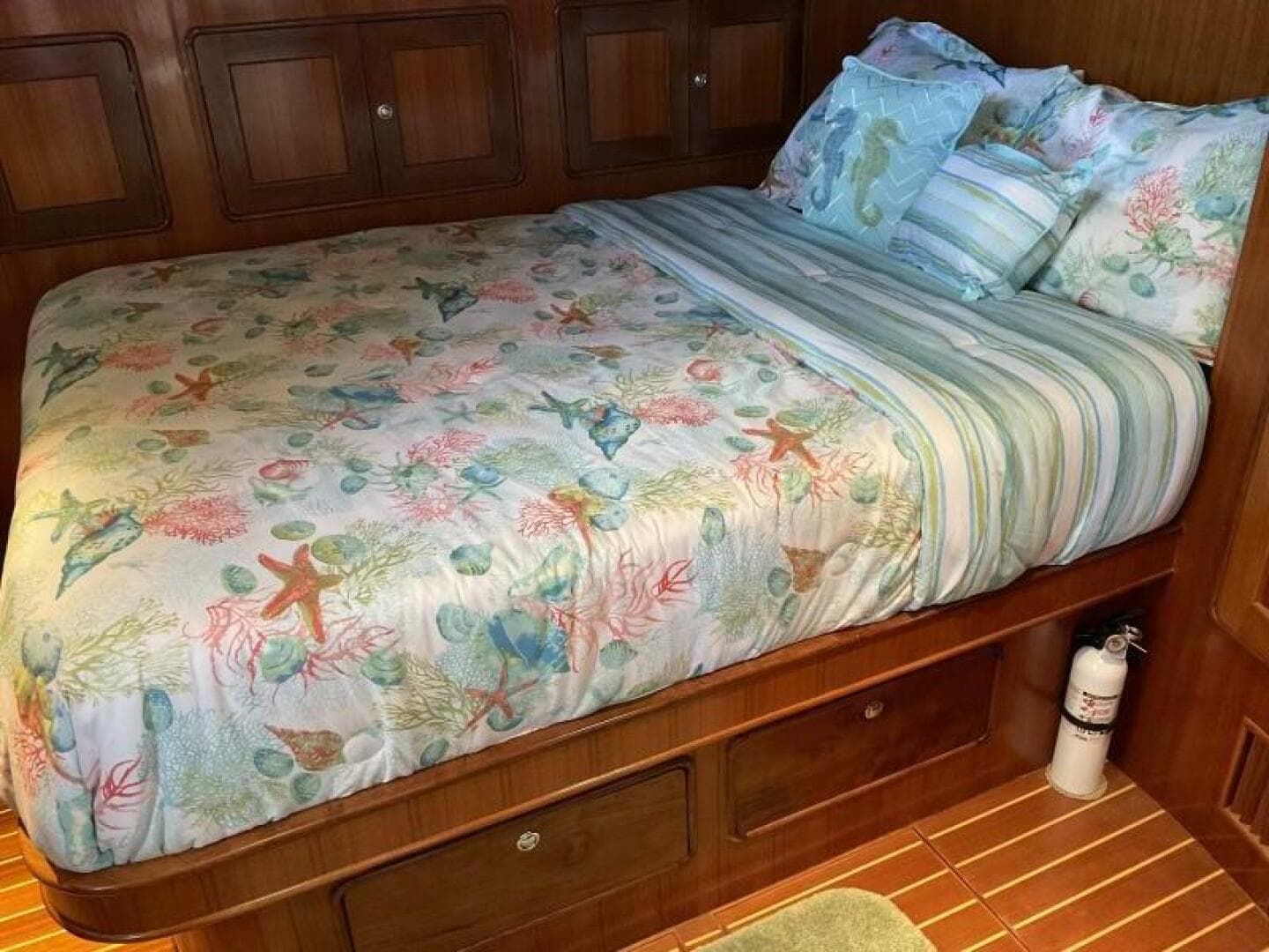 2012 Integrity 45 — photo 9