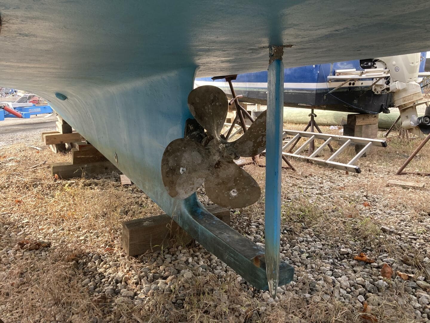 1984 Duffy Flybridge Cruiser — photo 13