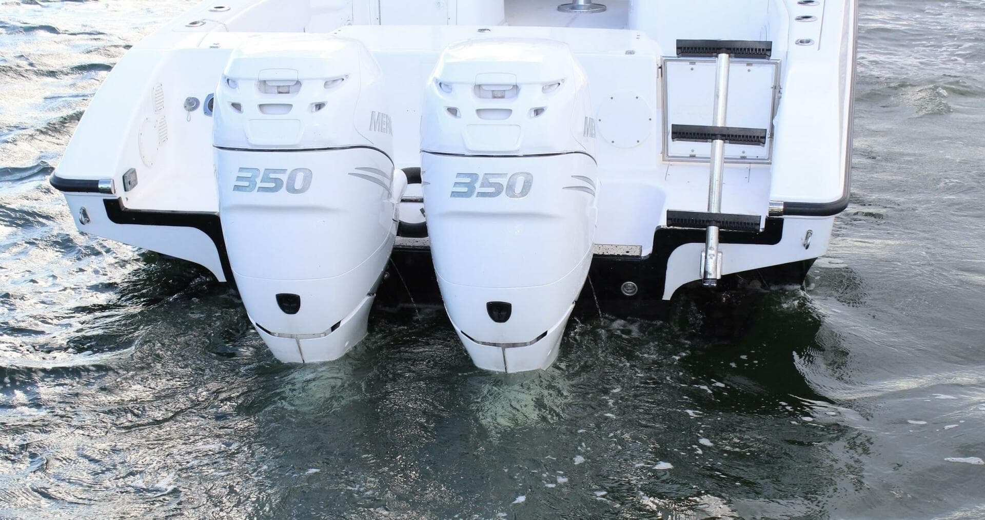 2007 Fountain 33 Sportfish Cruiser — photo 10