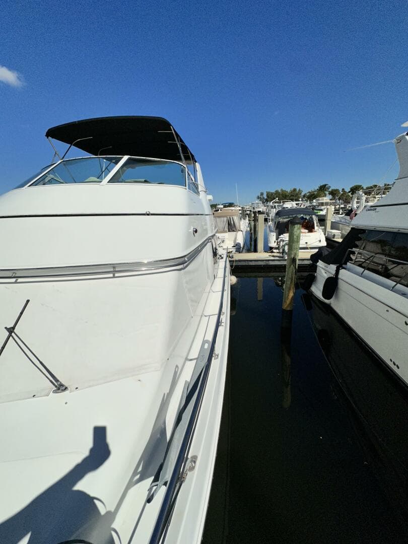 1999 Carver 450 Pilothouse — photo 11