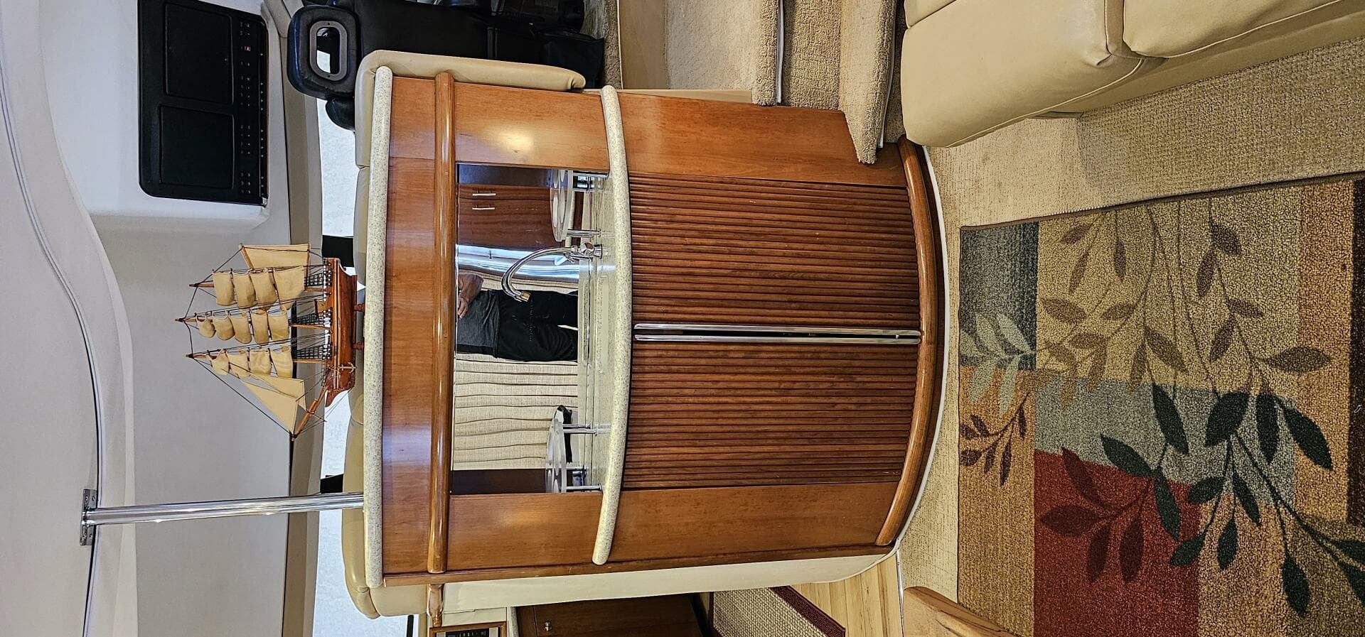 1999 Carver 450 Pilothouse — photo 23