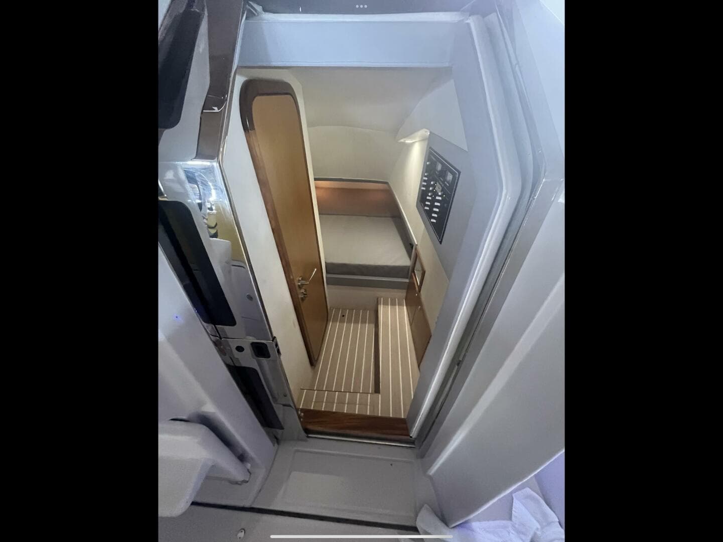 2013 Zeta 34 Custom — photo 23