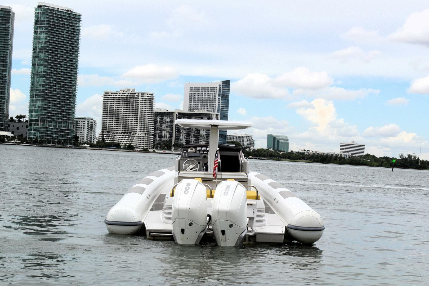 2013 Zeta 34 Custom — photo 2