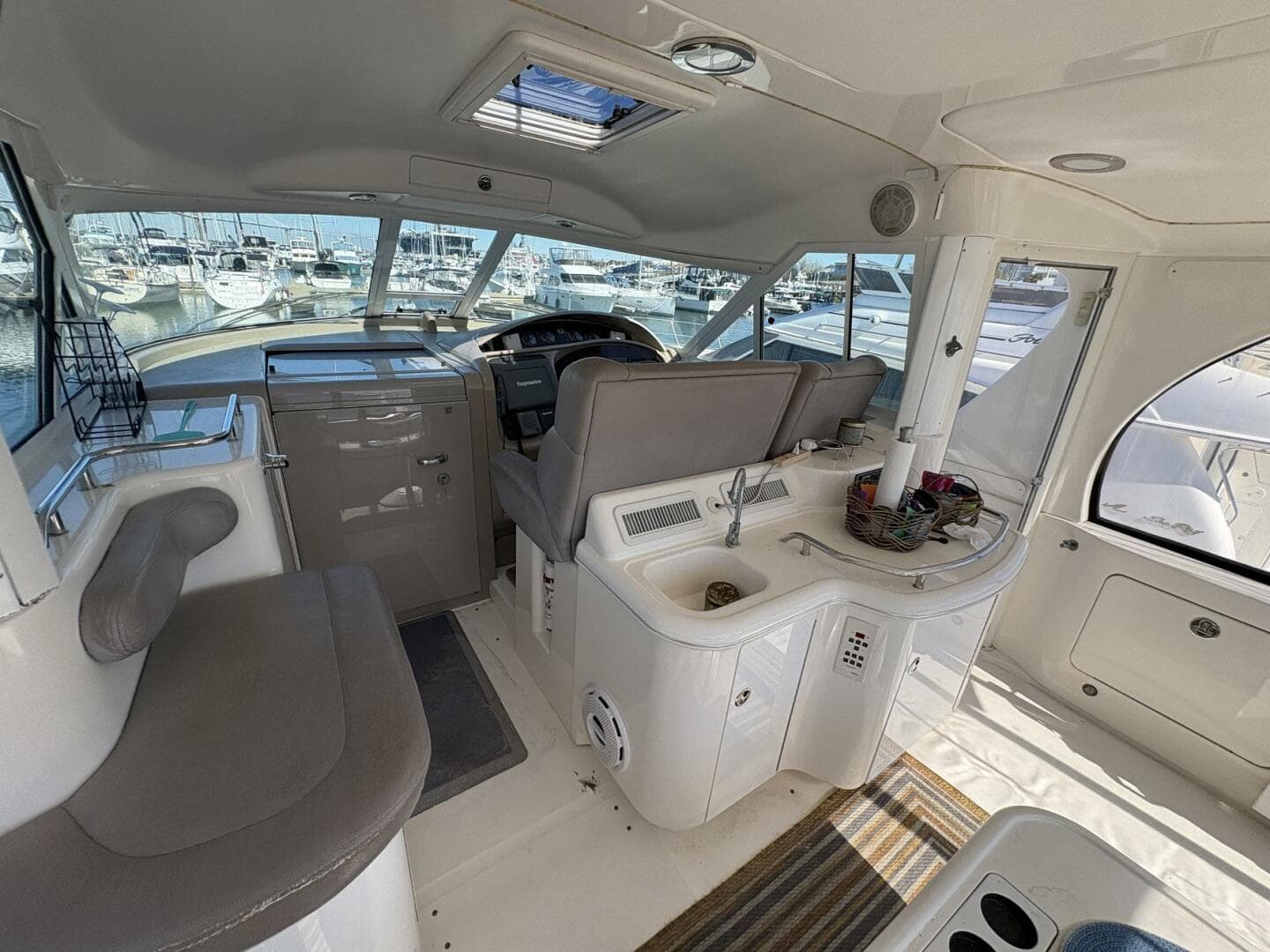 2002 Sea Ray 480 — photo 8