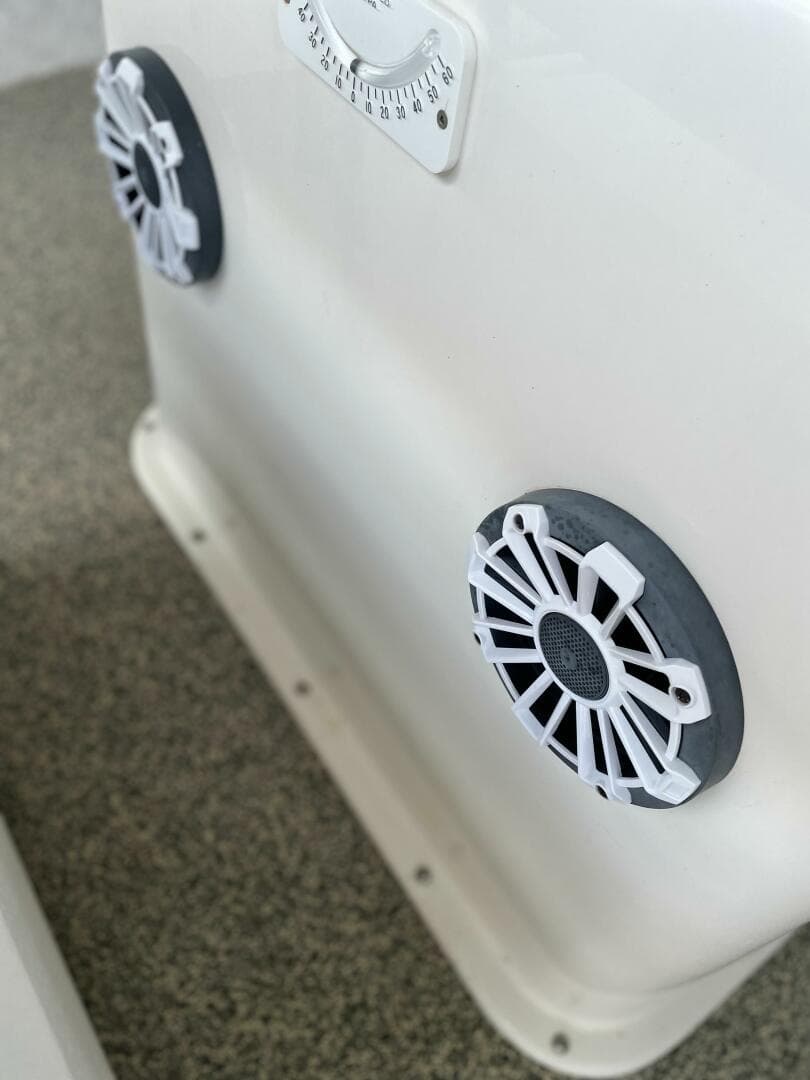 1997 Custom 31 Center Console — photo 13