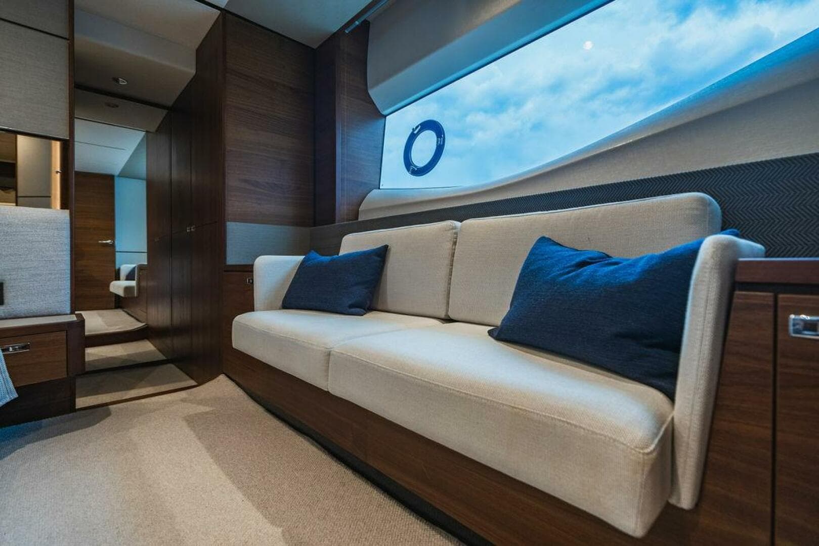 2022 Princess S66 — photo 81