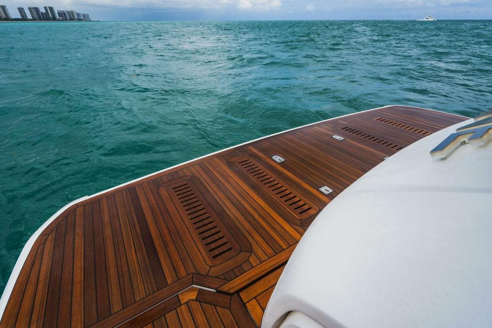 2022 Princess S66 — photo 14