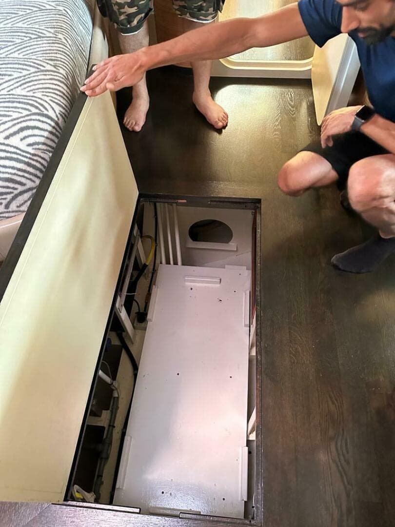 2011 Acico 74 — photo 22