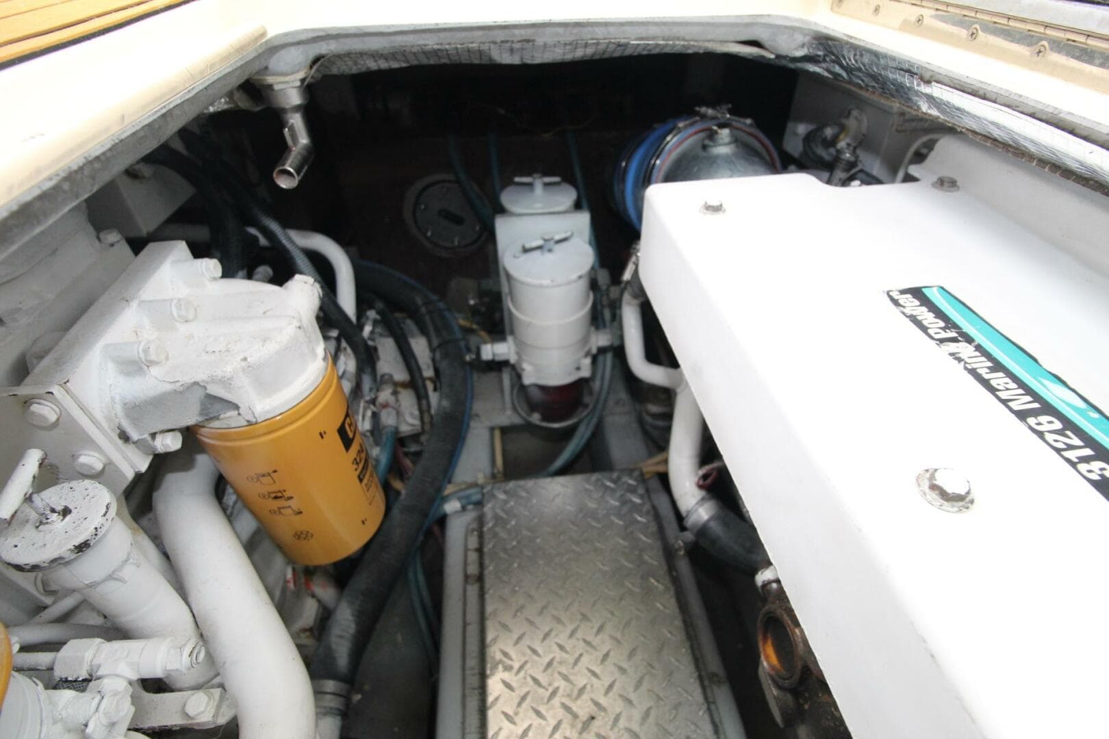 2006 Albemarle 320 Express — photo 31