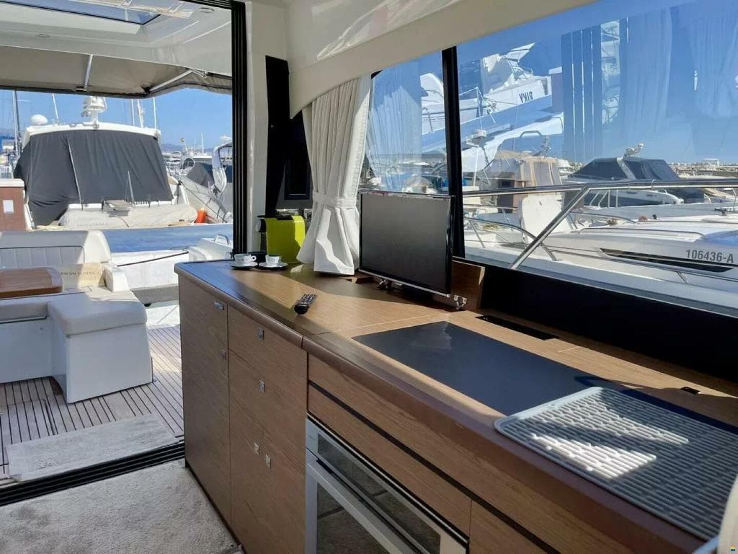 2019 Jeanneau — photo 12