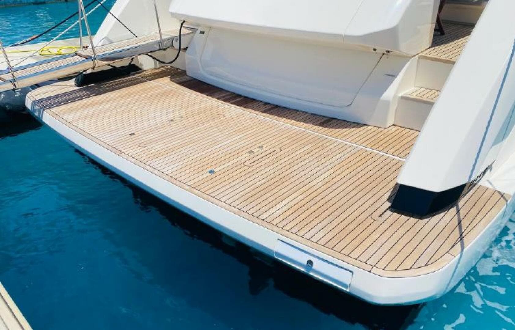 2020 Ferretti Yachts 670 — photo 19