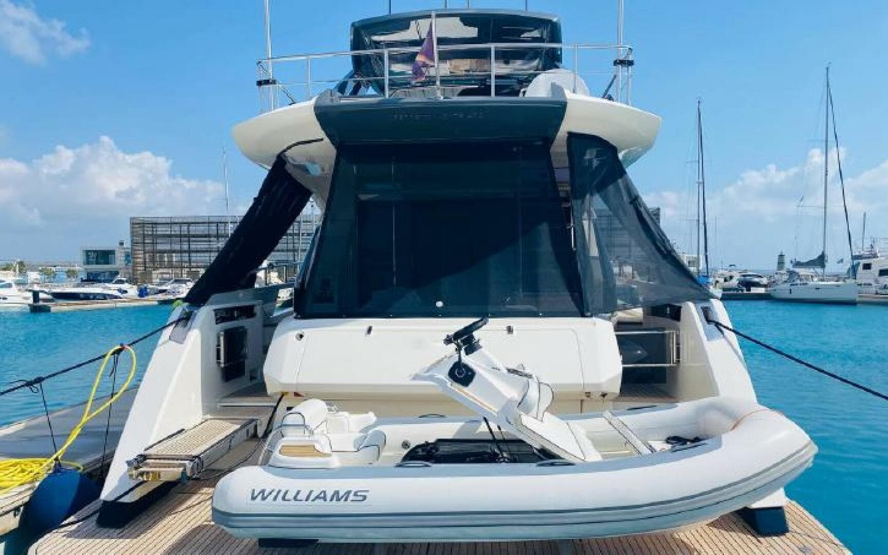 2020 Ferretti Yachts 670 — photo 17