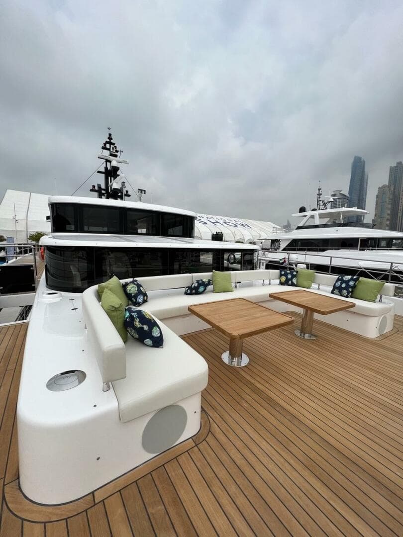 2024 Gulf Craft Majesty 100 — photo 4