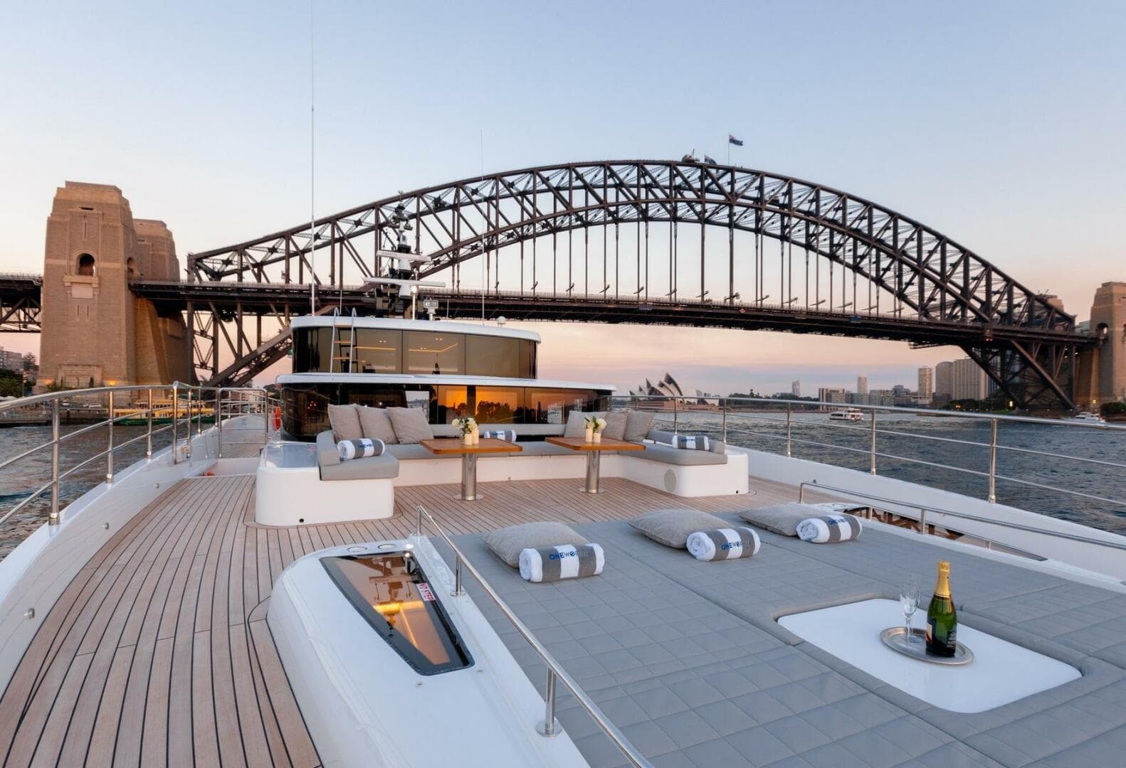 2024 Gulf Craft Majesty 100 — photo 5