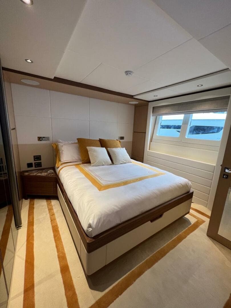 2024 Gulf Craft Majesty 100 — photo 12