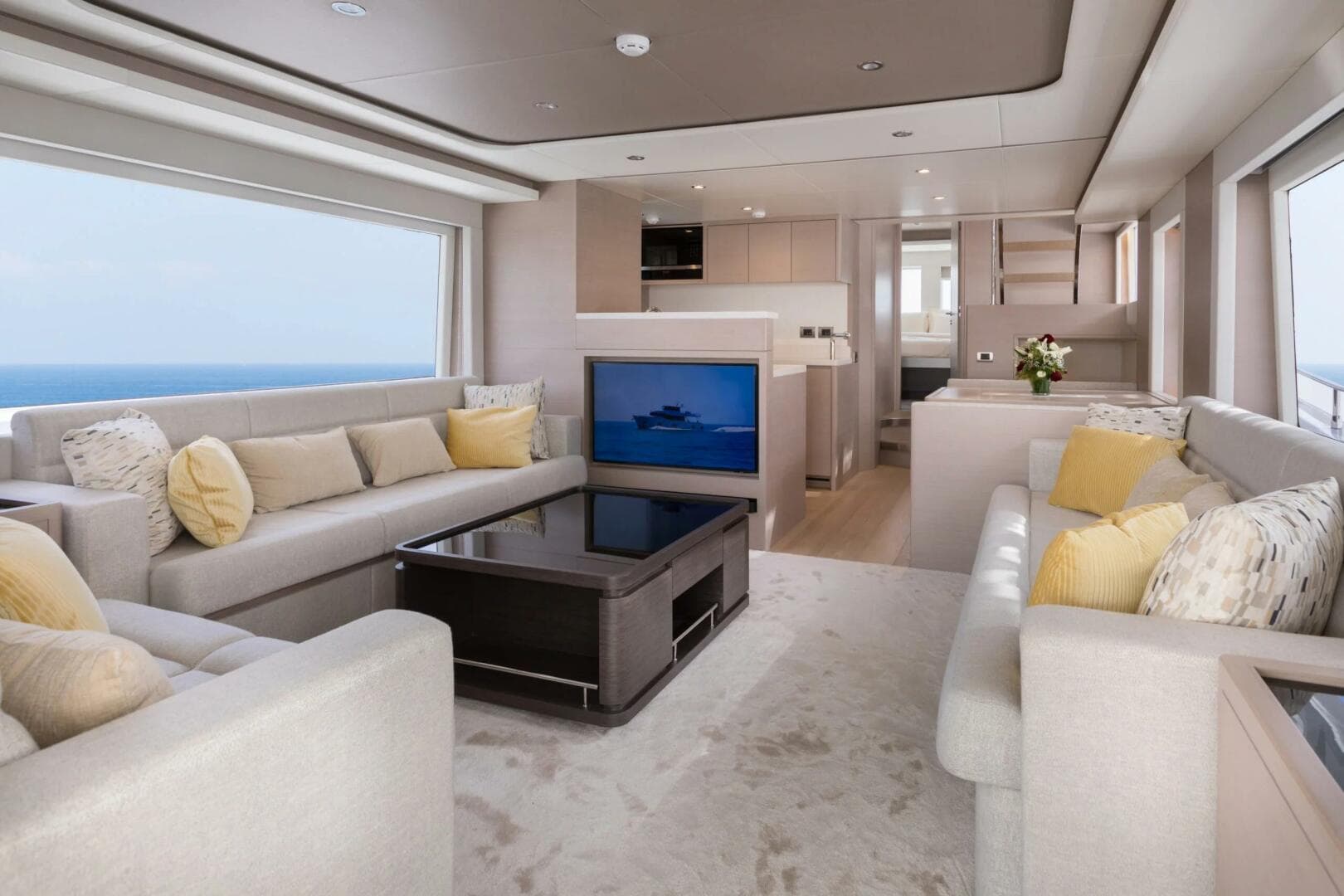 2022 Nomad 70 Suv — photo 15