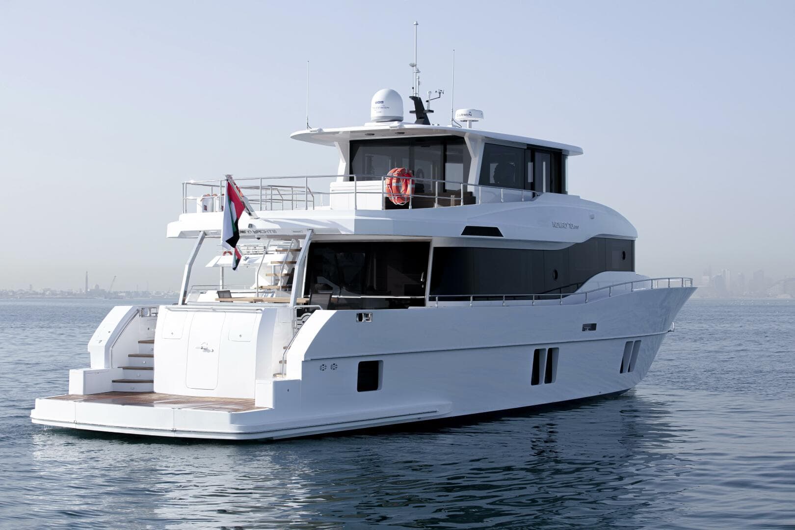 2022 Nomad 70 Suv — photo 3