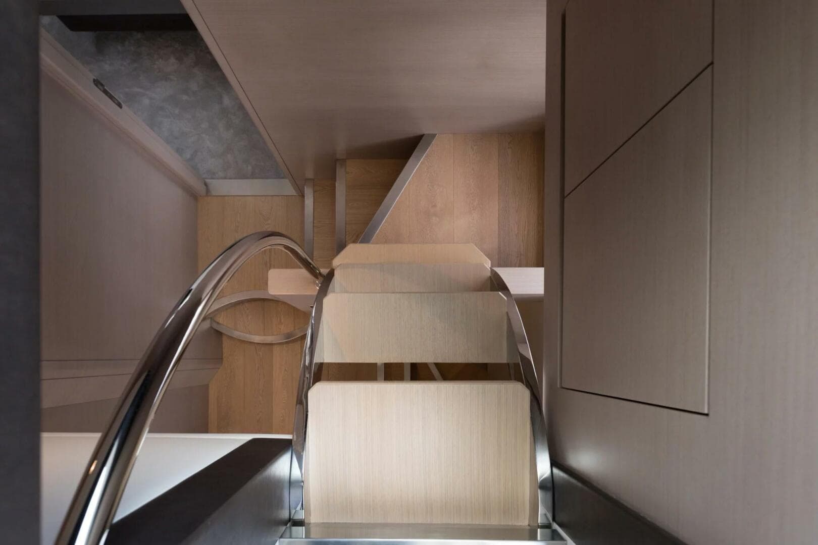 2022 Nomad 70 Suv — photo 20