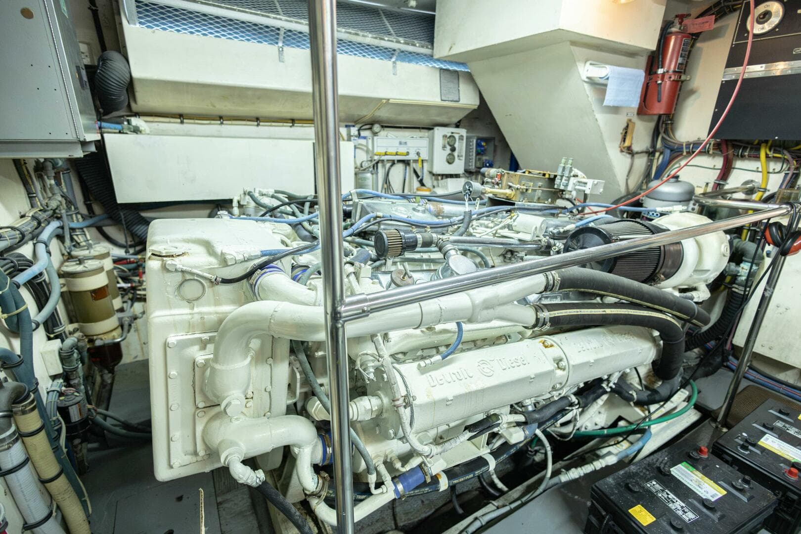 1989 Hatteras Cockpit — photo 49