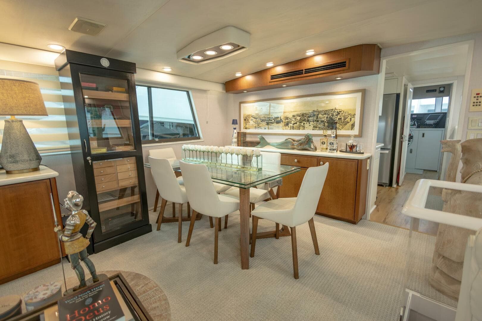 1989 Hatteras Cockpit — photo 8