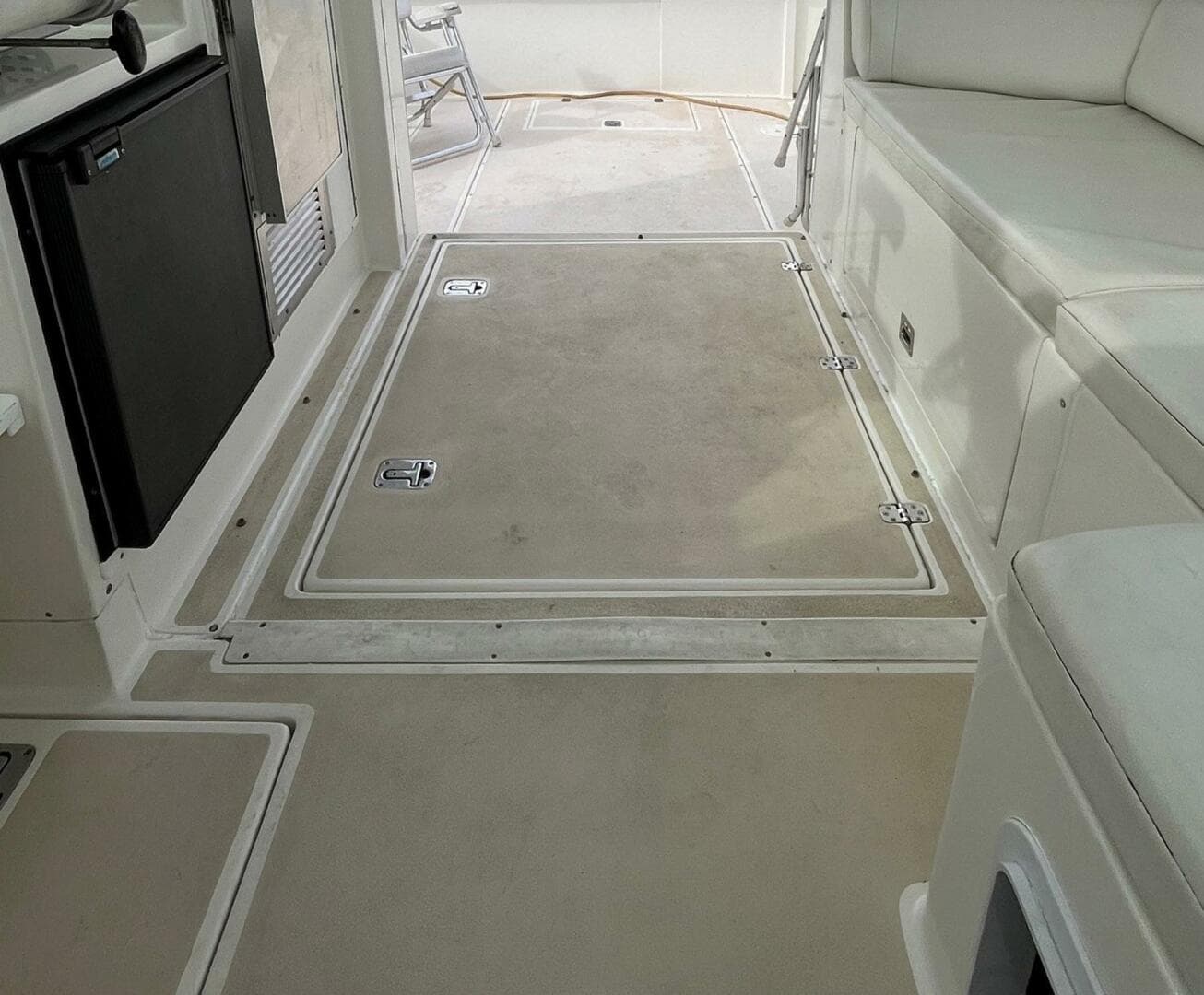 2005 Albin 31 Tournament Express — photo 18