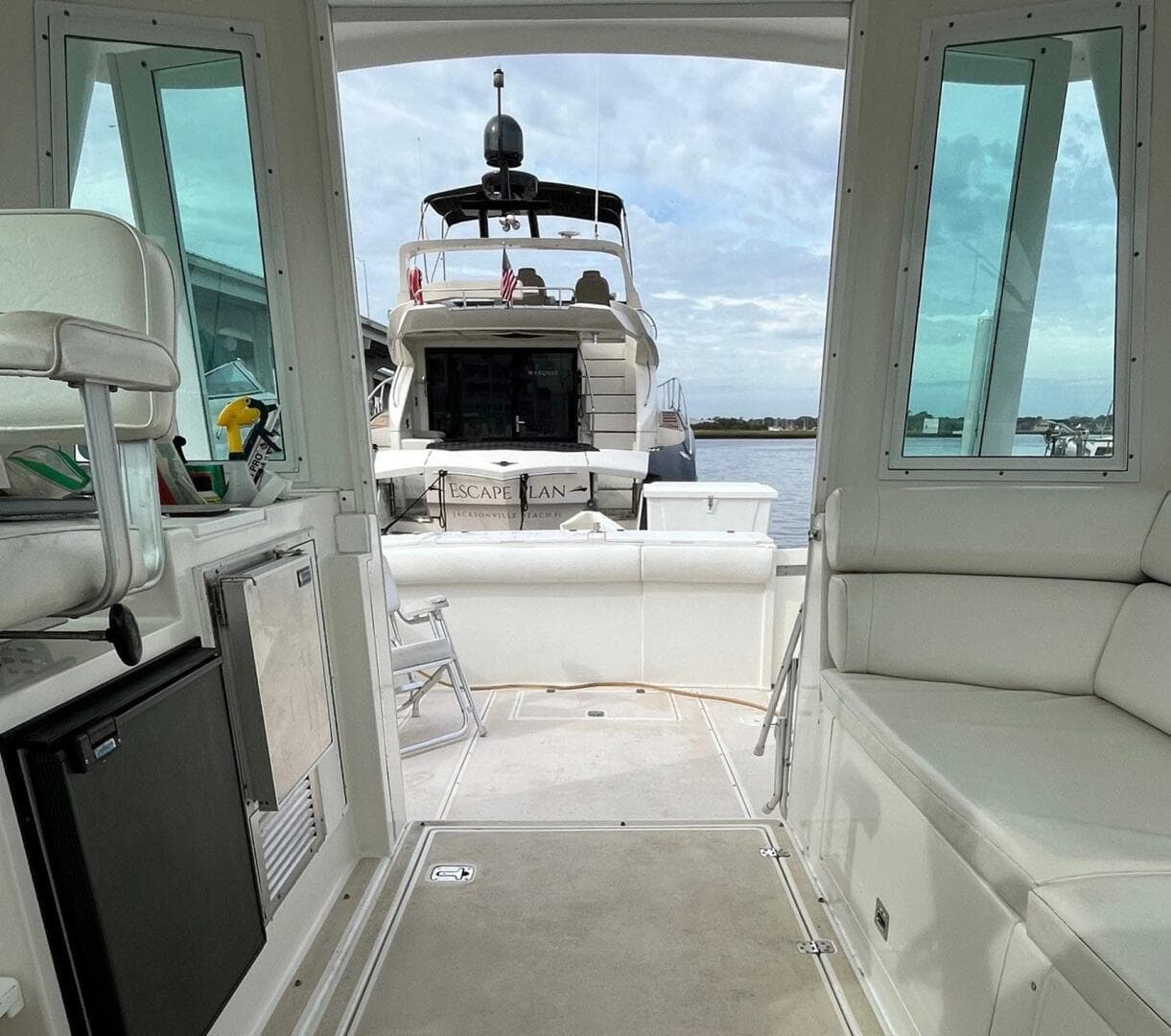 2005 Albin 31 Tournament Express — photo 17