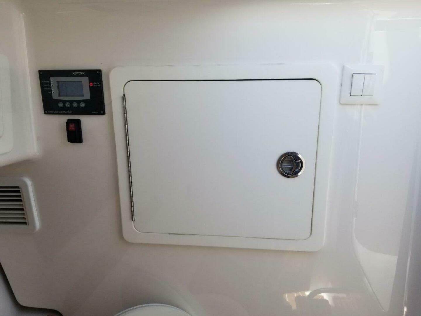 2021 Southport 33 DC — photo 24