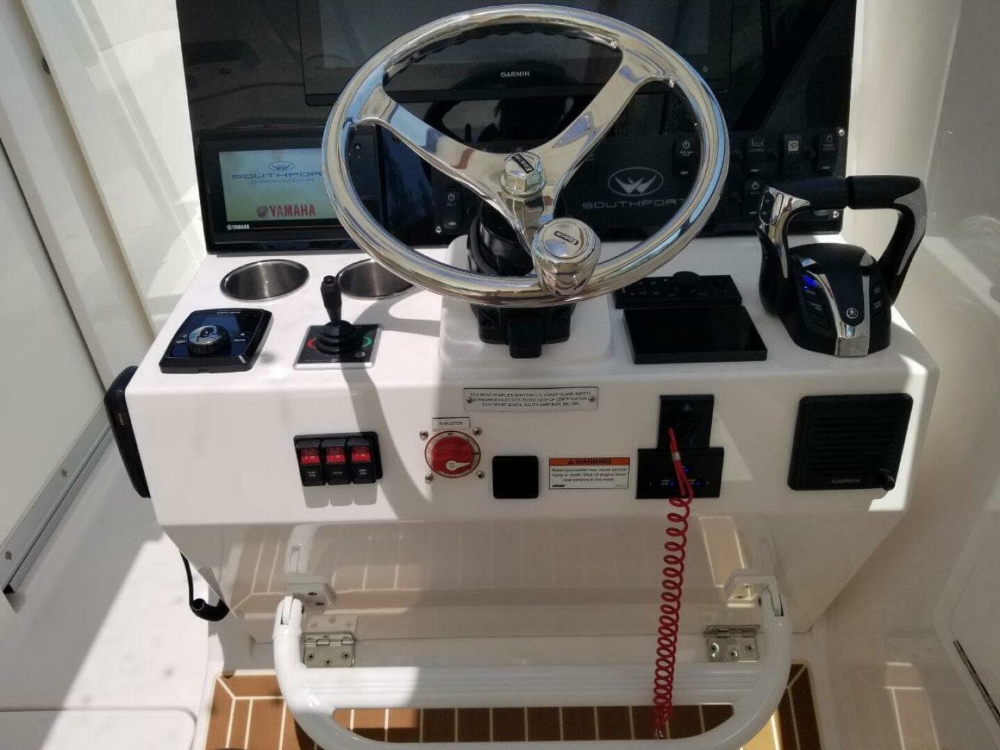 2021 Southport 33 DC — photo 10